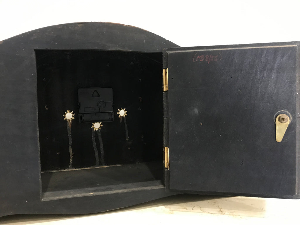 Original Vintage Battery Clock | eXibit collection