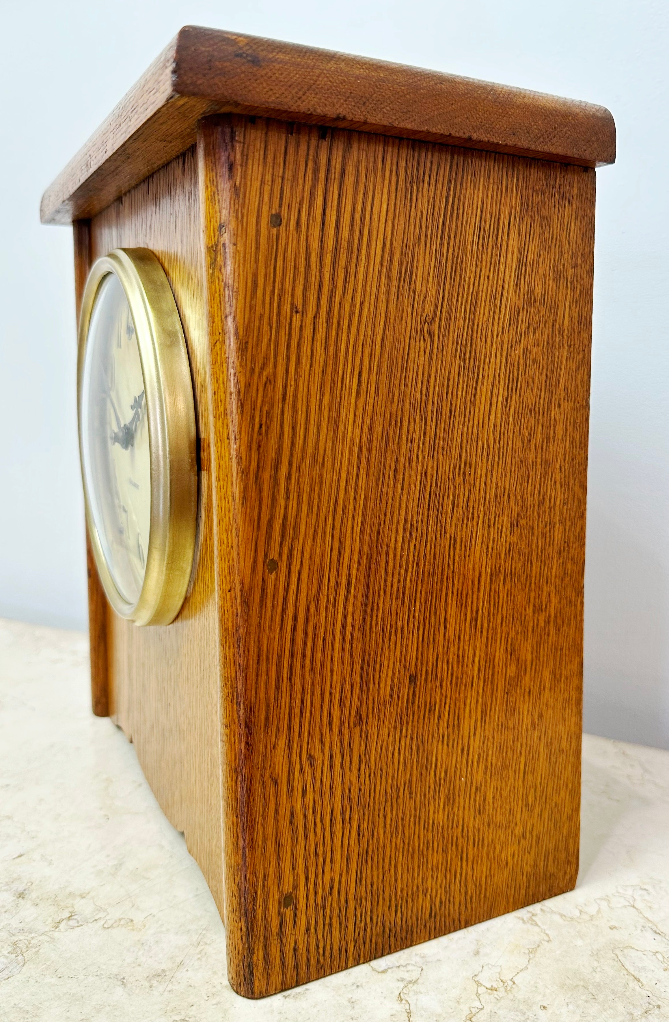 Antique GILBERT U.S.A Hammer on Coil Chime Mantel Clock | eXibit collection