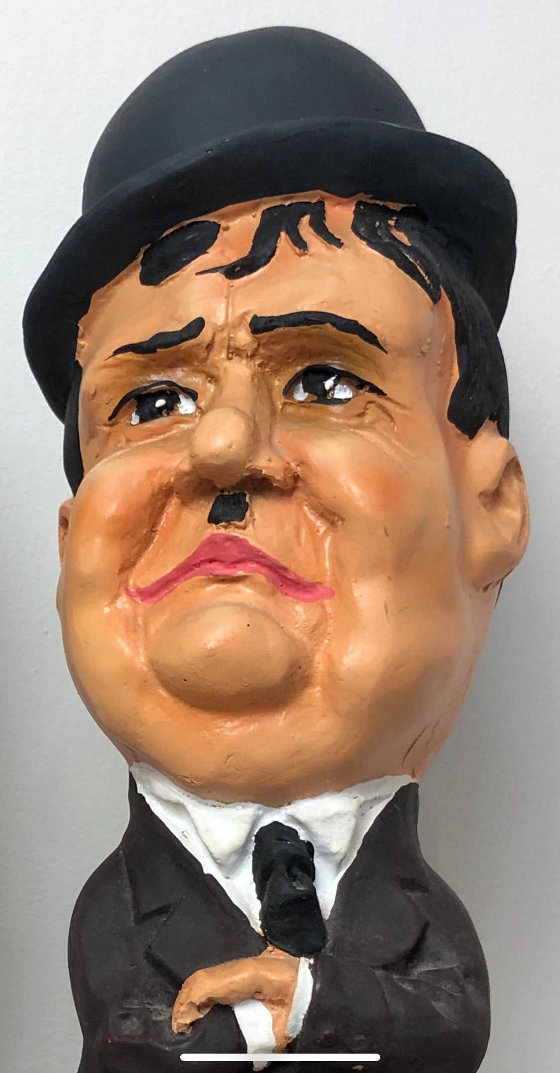 Vintage Laurel & Hardy Figurines | eXibit collection
