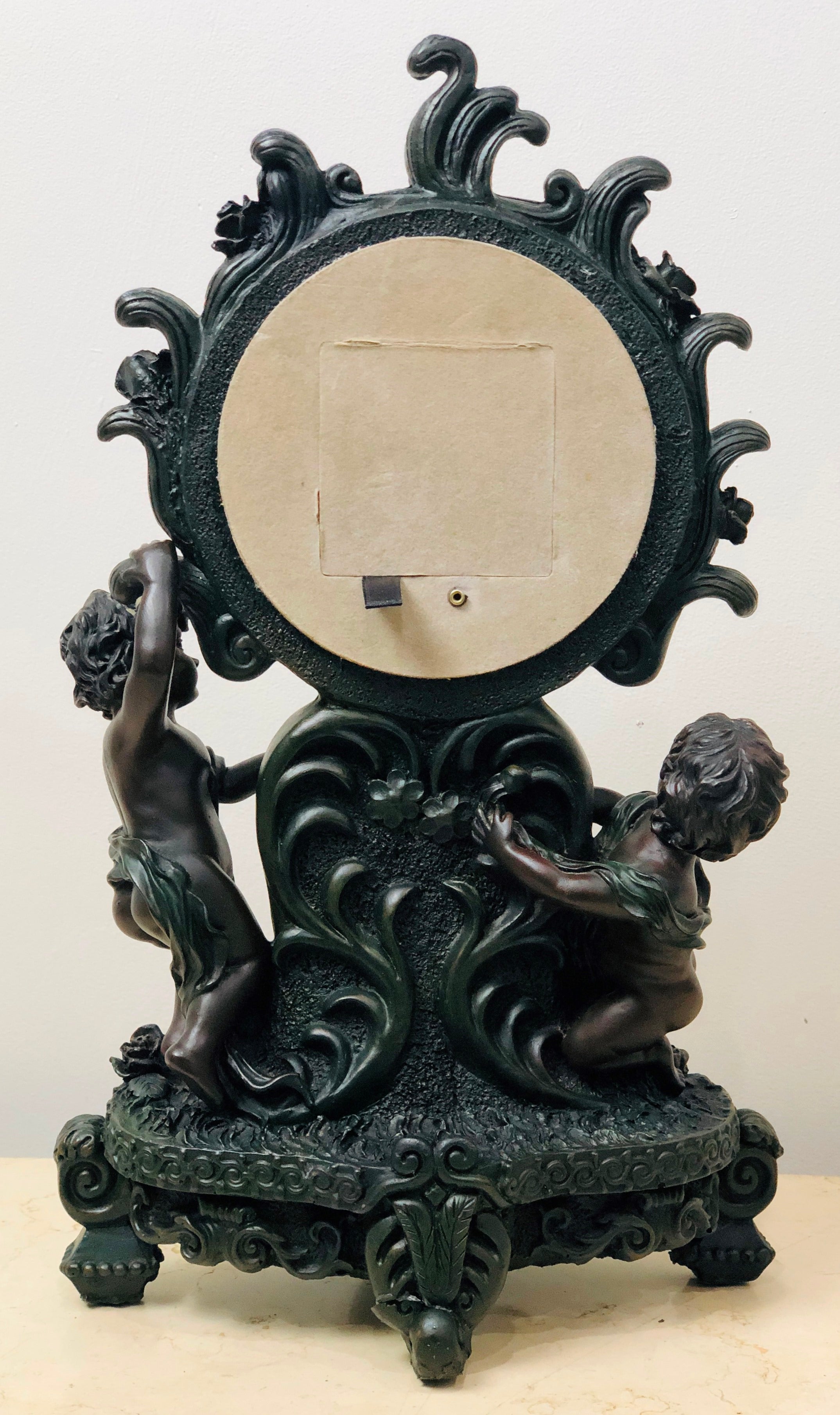 Vintage Baroque Style Quartz Mantel Clock | eXibit collection