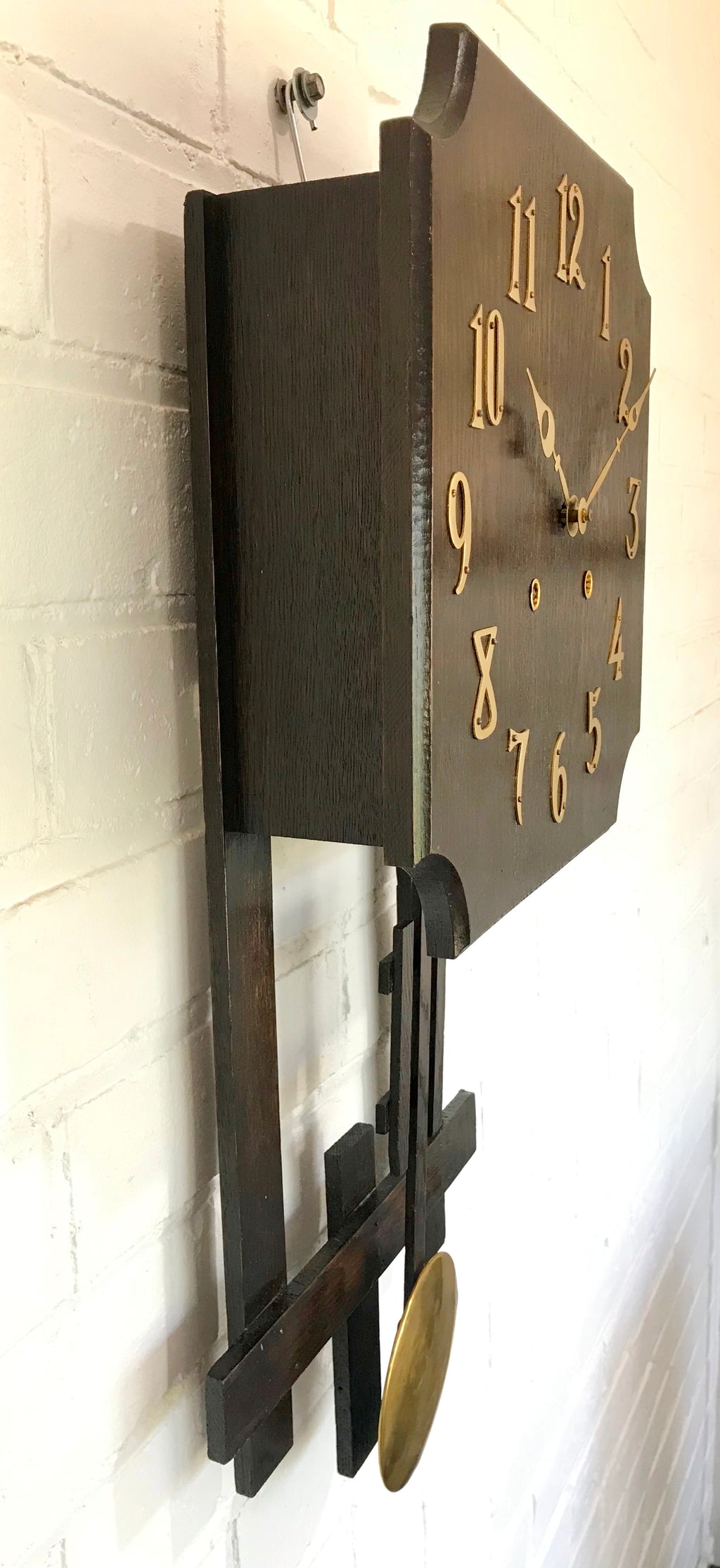 Original Antique Battery Clock | eXibit collection