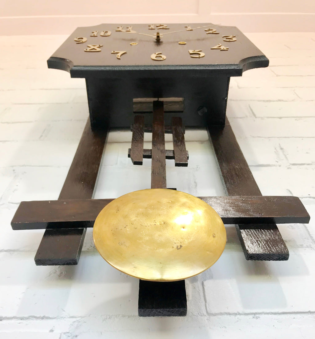 Original Antique Battery Clock | eXibit collection