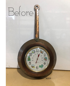 Vintage Kitchen Frying Pan Battery Wall Clock | eXibit collection