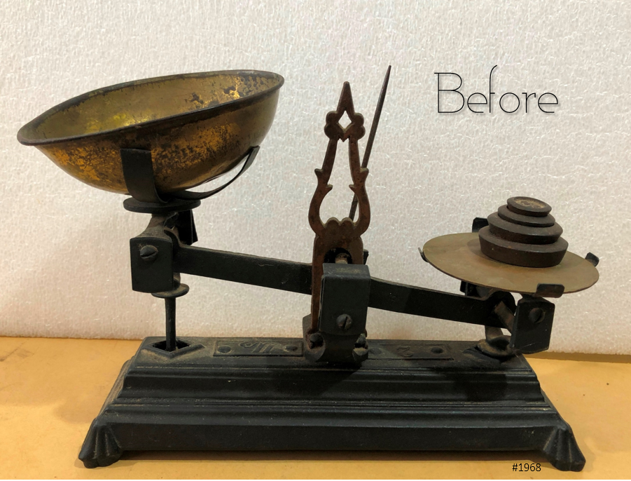 Vintage Cast Iron Kitchen Scale | eXibit collection